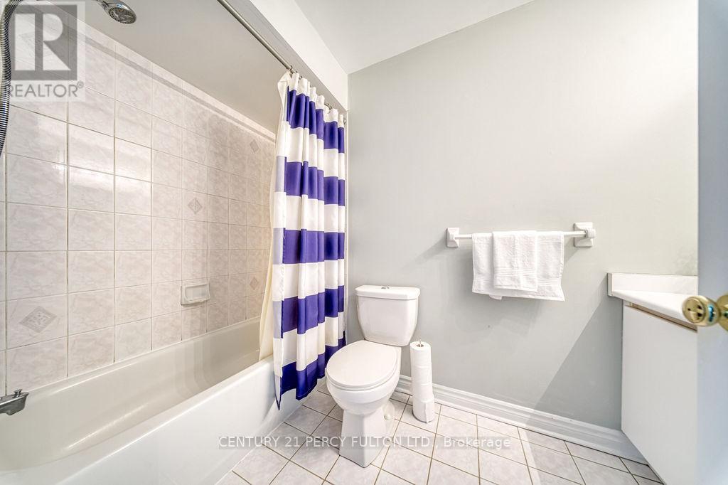 102 Clover Bloom Road, Brampton, Ontario L6R 1S6 - Photo 32 - W13428818