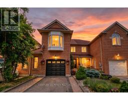 102 CLOVER BLOOM ROAD, Brampton, Ontario