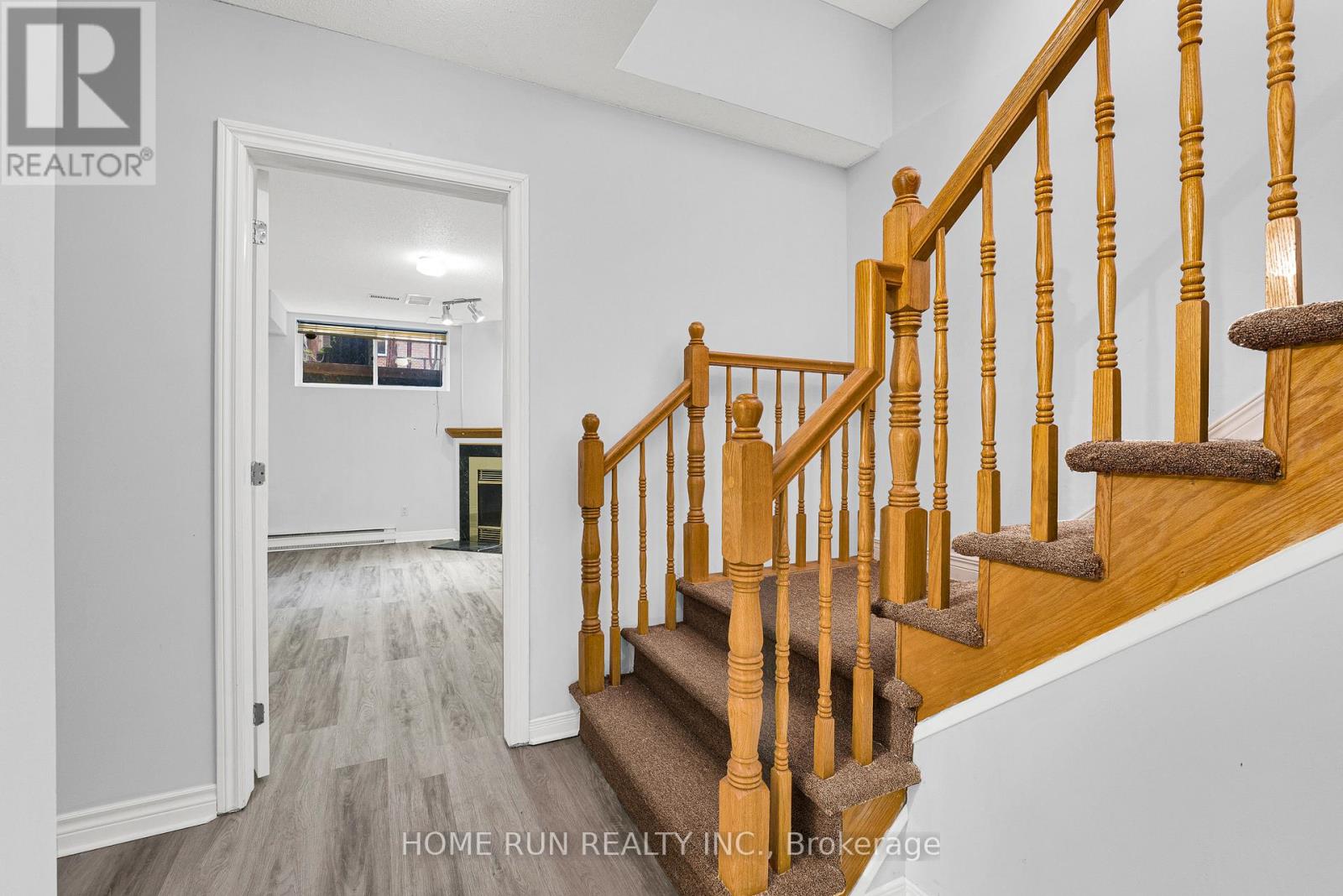 12 Gardengate Way E, Ottawa, Ontario  K2G 5Z2 - Photo 6 - X13428832