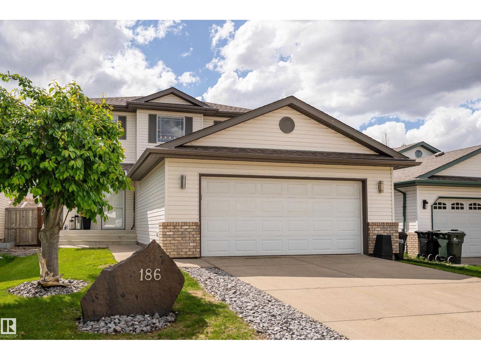 186 Foxboro LD, Sherwood Park, Alberta