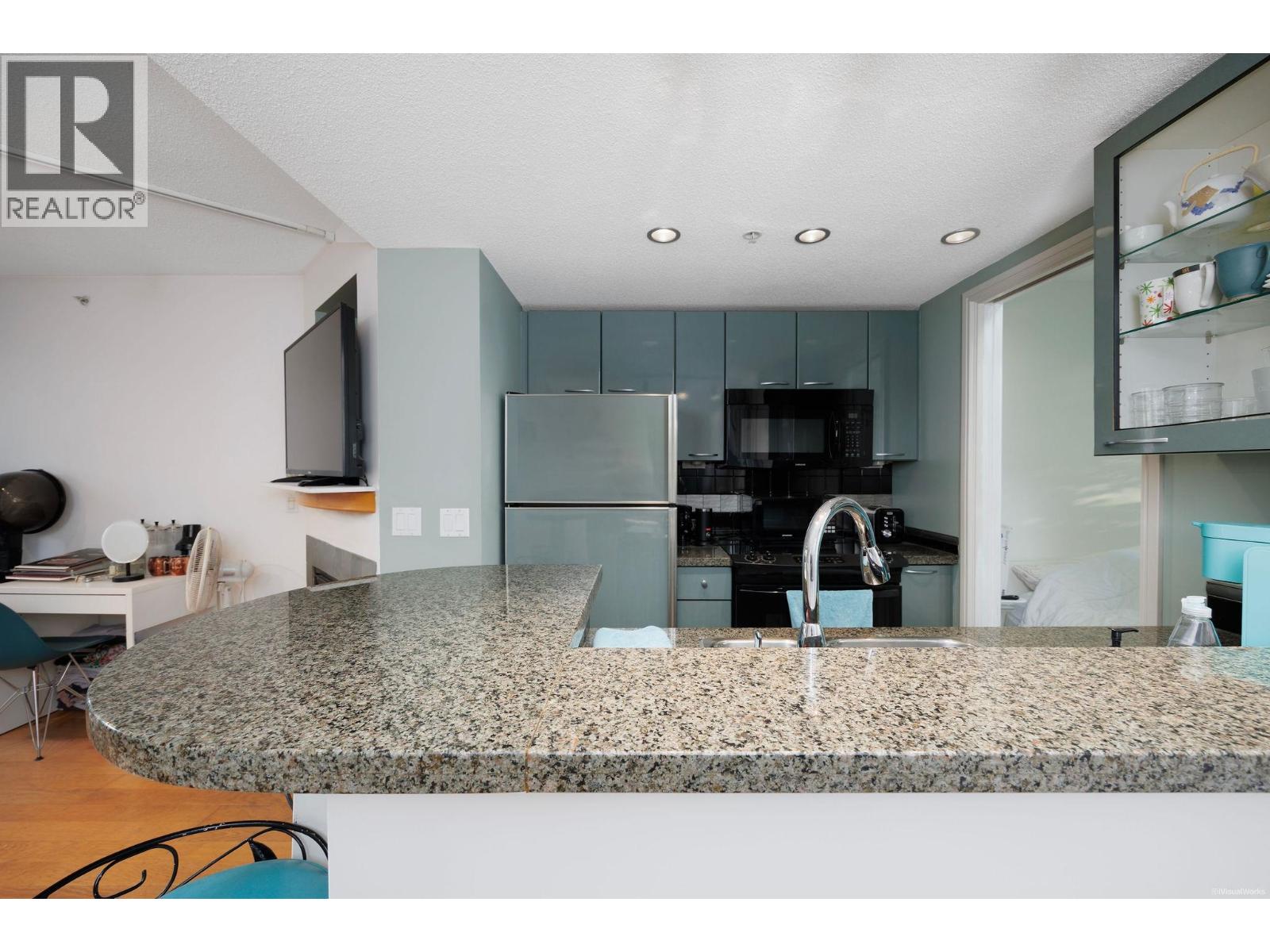 1082 Hornby Street, Vancouver, British Columbia  V6Z 1V6 - Photo 16 - R3134192