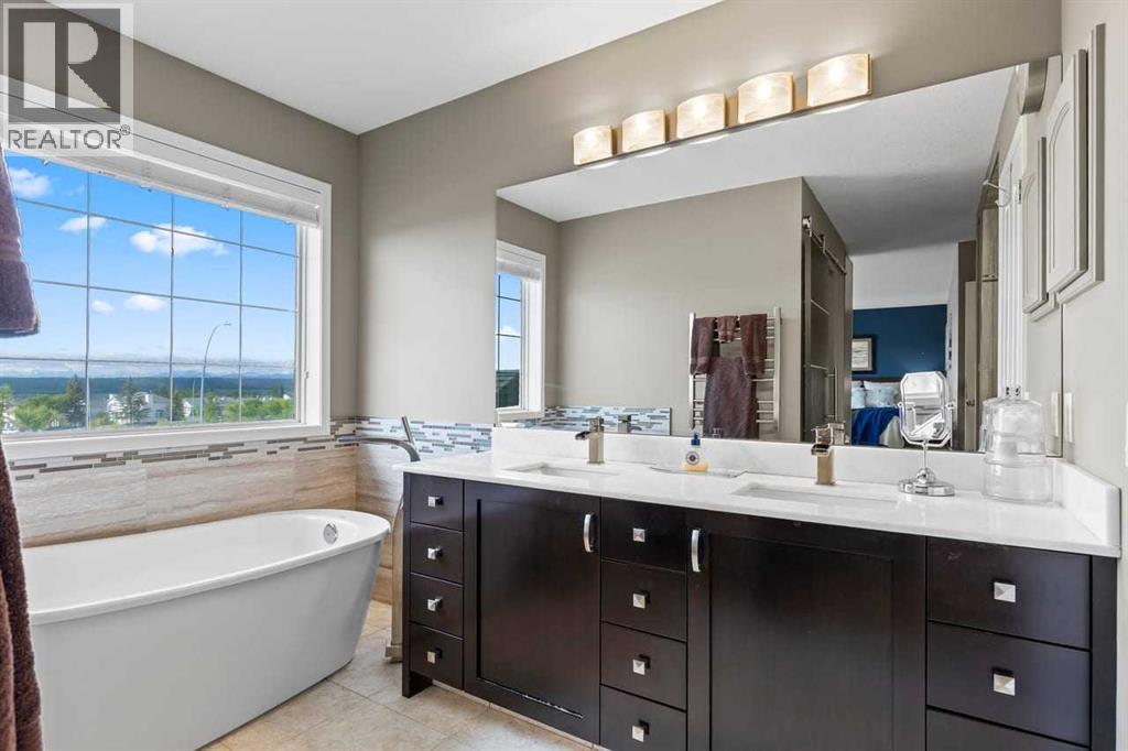 368 Sienna Park Drive Sw, Calgary, Alberta  T3H 3K3 - Photo 29 - A2317144