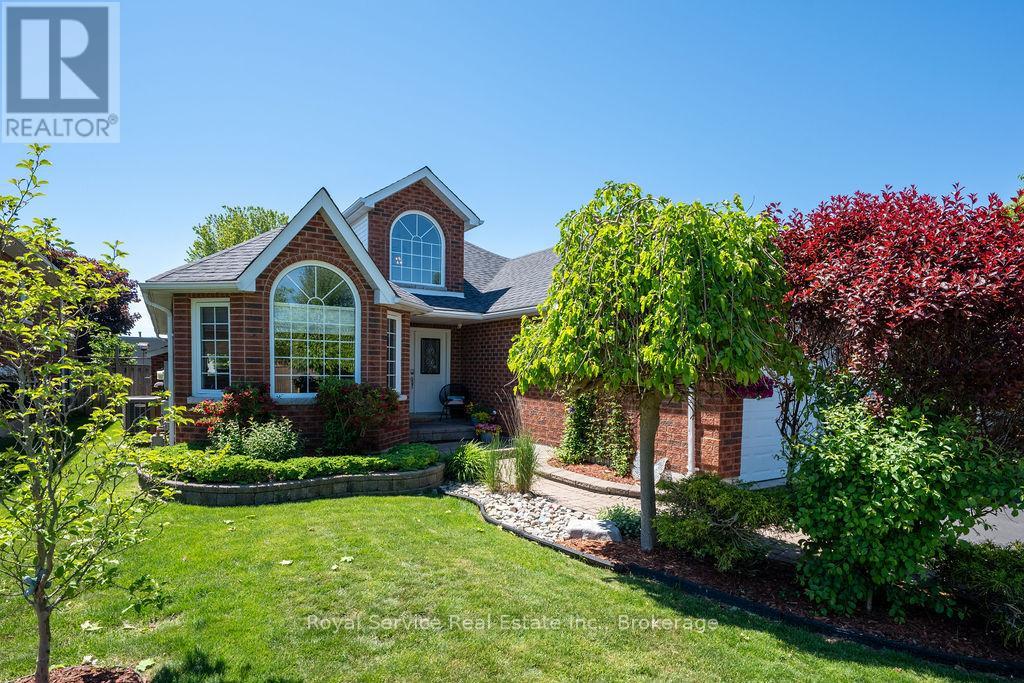 1031 Otto Drive, Cobourg, Ontario  K9A 5Y4 - Photo 2 - X13411698