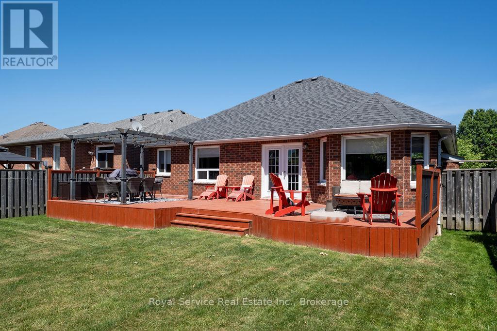 1031 Otto Drive, Cobourg, Ontario  K9A 5Y4 - Photo 3 - X13411698