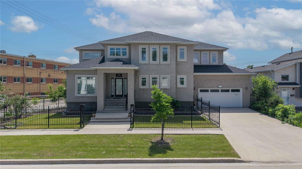 1008 Royse Avenue, Winnipeg, Manitoba  R3T 1V5 - Photo 0 - 202613459
