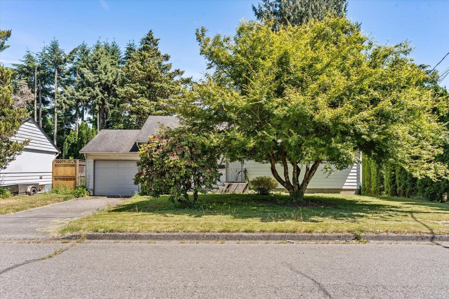 9740 Carleton Street, Chilliwack Proper East, Chilliwack, British Columbia  V2P 6E3 - Photo 2 - R3132234