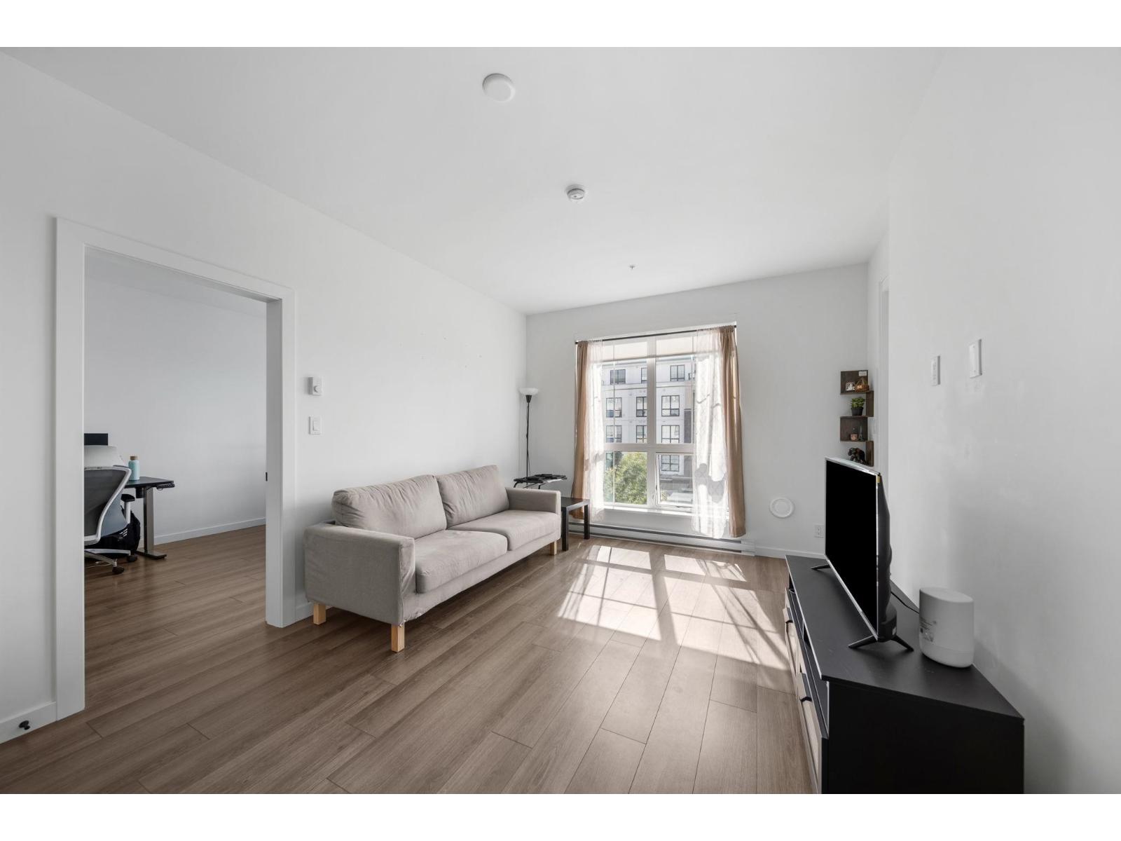 B607 20078 85 AVENUE