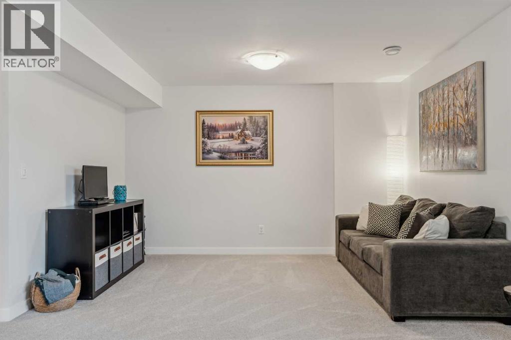 149 Sunrise Common, Cochrane, Alberta  T4C 2S1 - Photo 36 - A2298504