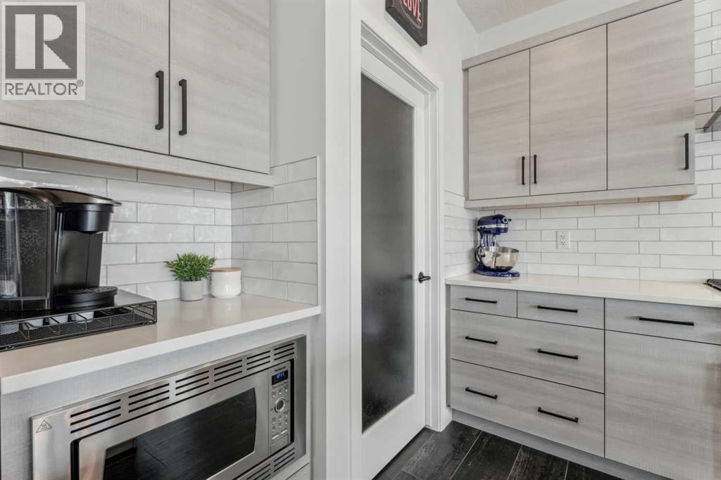 149 Sunrise Common, Cochrane, Alberta  T4C 2S1 - Photo 6 - A2298504