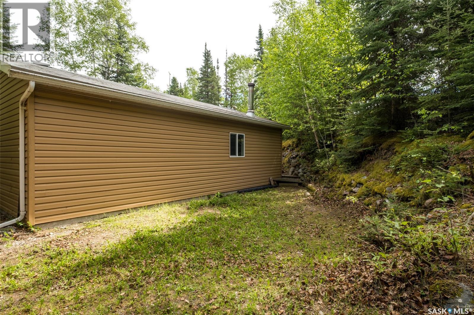 2714 Maple Place, Northern Admin District, Saskatchewan  S0J 1T0 - Photo 48 - SK039010