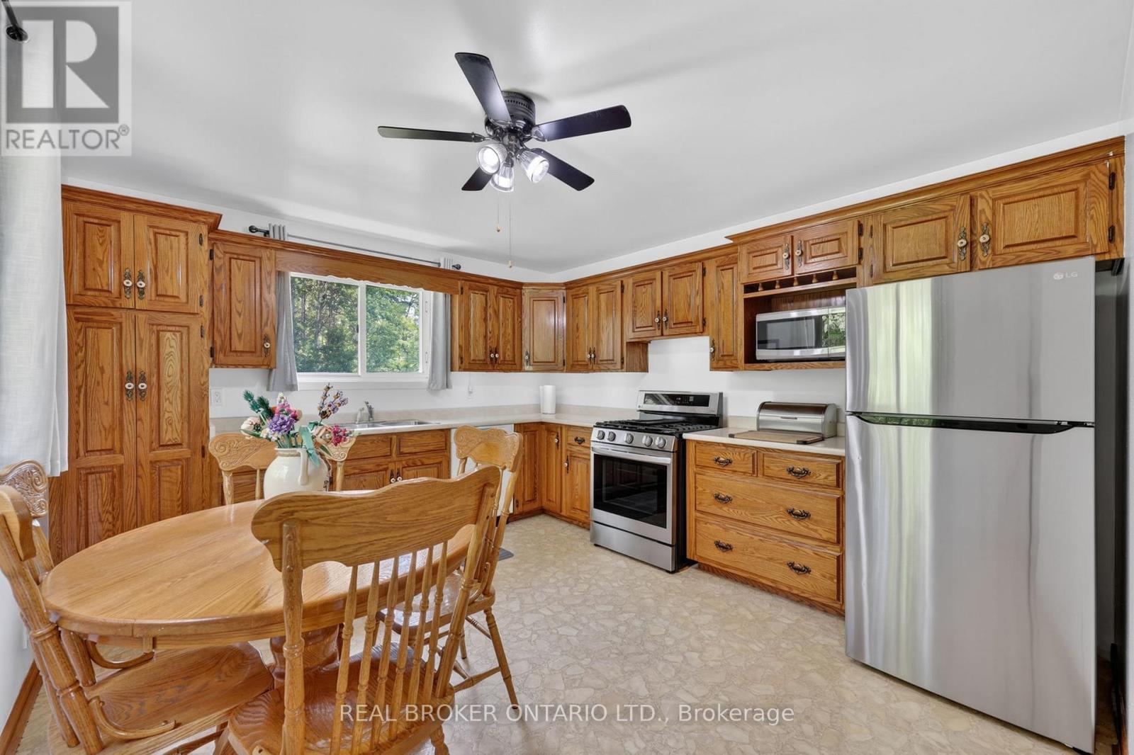 524 Honey Harbour Road, Georgian Bay, Ontario  L0K 1S0 - Photo 10 - X13428918