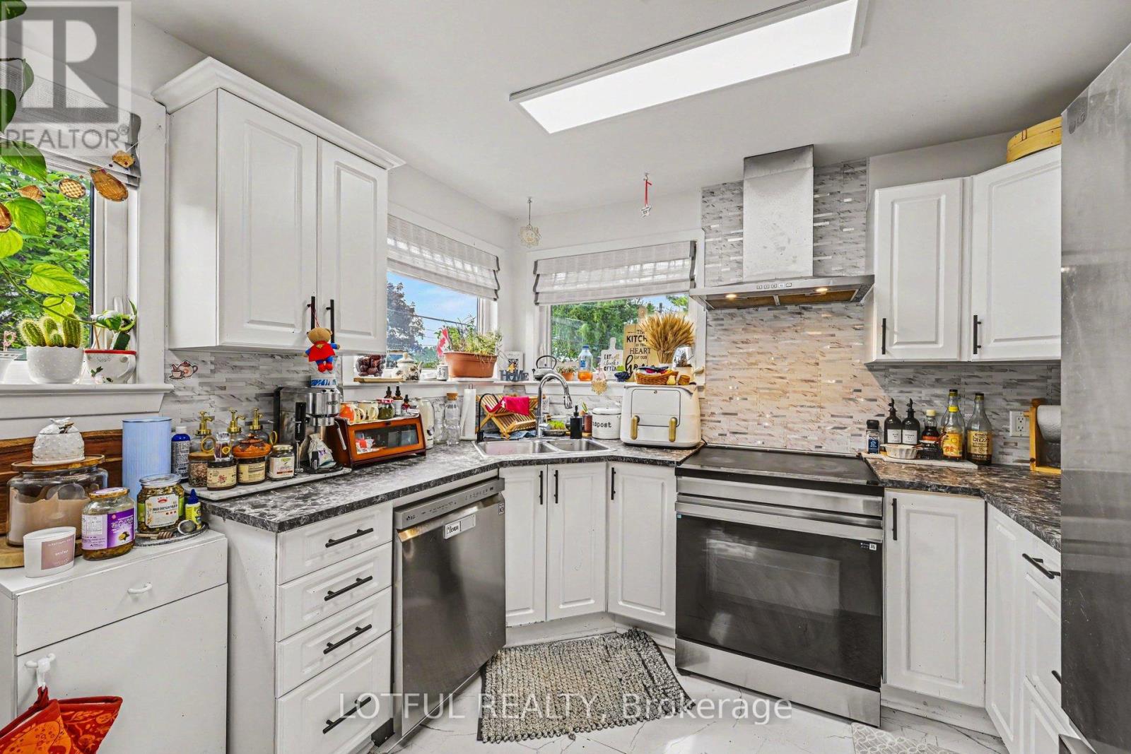 10 Cassidy Road, Ottawa, Ontario K2H 6J8 - Photo 10 - X13428970