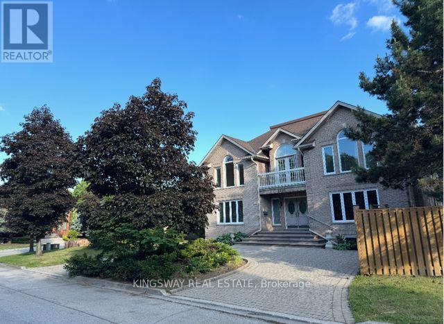 4040 Lookout Court, Mississauga, Ontario  L4W 4E9 - Photo 20 - W12955644