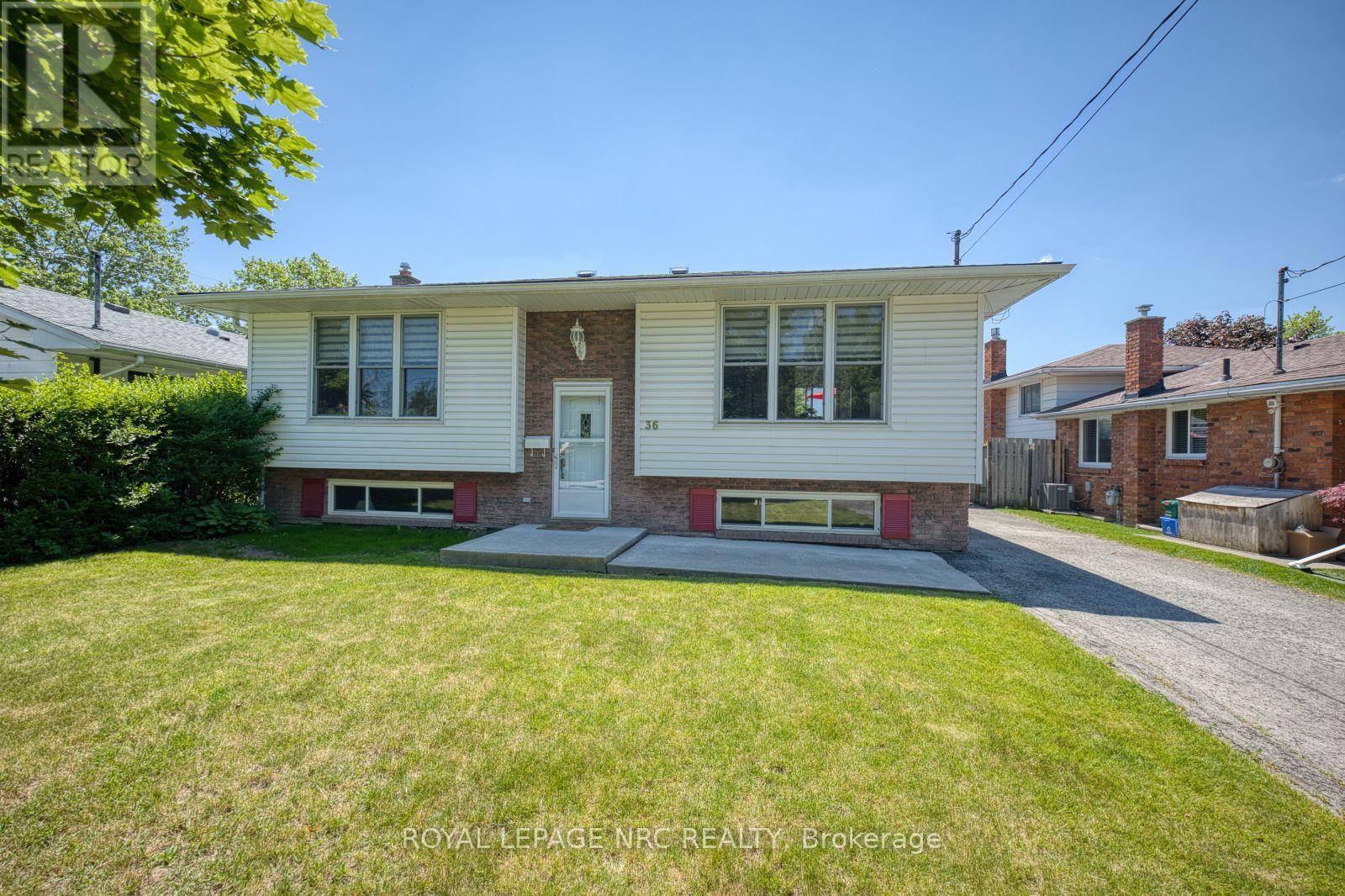 36 Appleford Road, St. Catharines, Ontario  L2P 3M3 - Photo 4 - X13429068