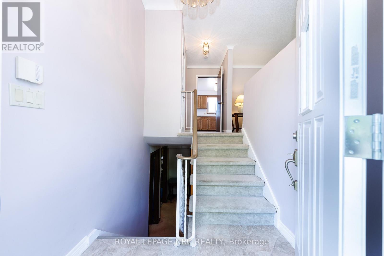 36 Appleford Road, St. Catharines, Ontario  L2P 3M3 - Photo 5 - X13429068