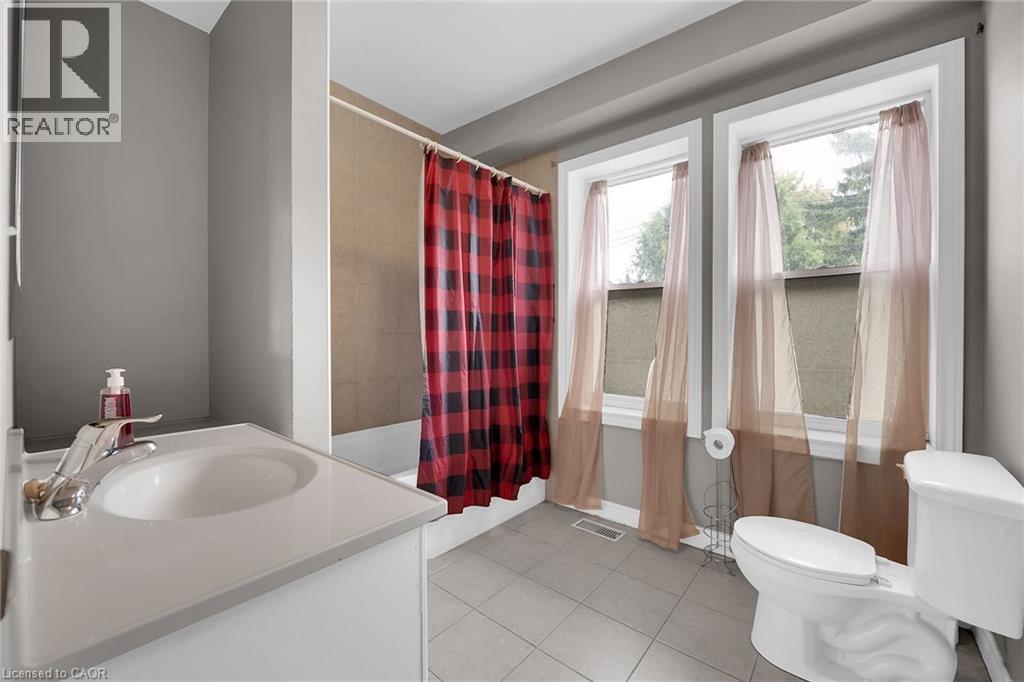 31 Gibson Avenue, Hamilton, Ontario  L8L 6J4 - Photo 22 - 40838203