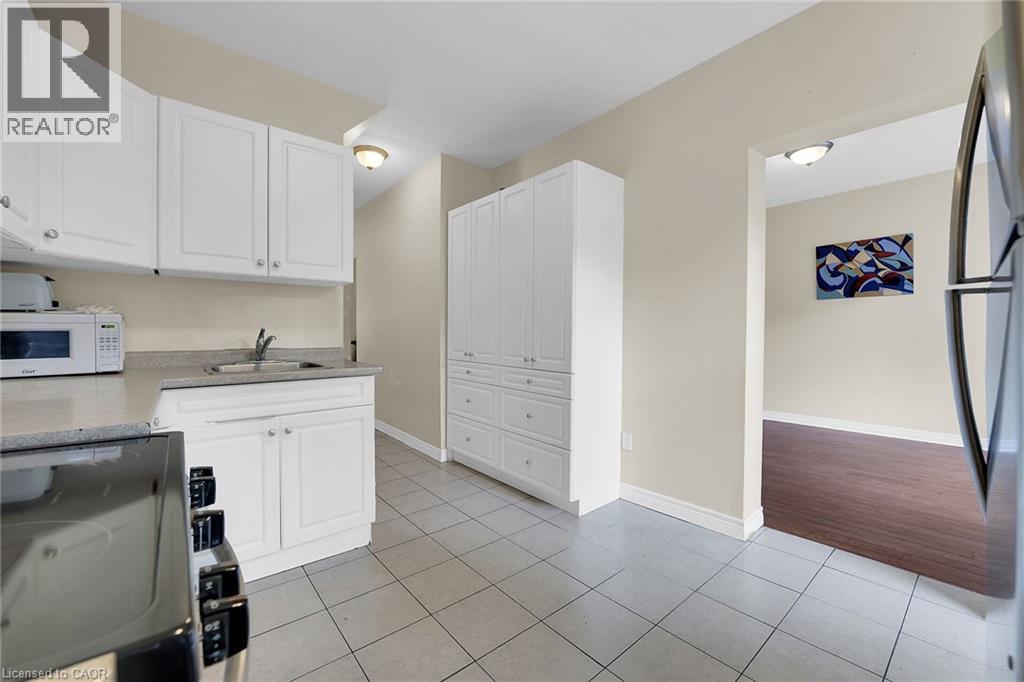 31 Gibson Avenue, Hamilton, Ontario  L8L 6J4 - Photo 9 - 40838203