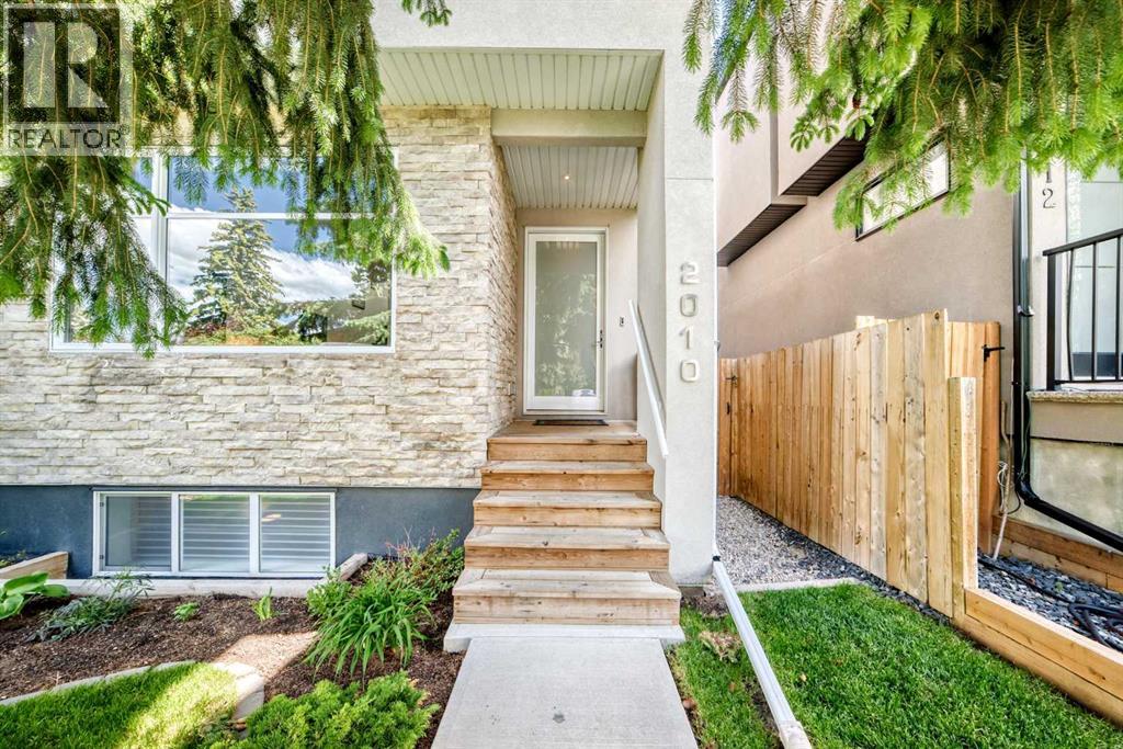 2010 32 Street SW, Calgary, Alberta  T3E 2R3 - Photo 3 - A2317099