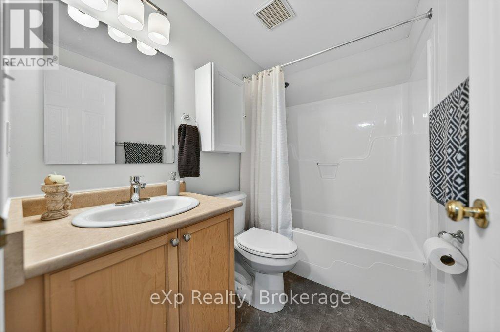 44 - 35 Roehampton Crescent, Guelph, Ontario  N1L 1M8 - Photo 27 - X13428952