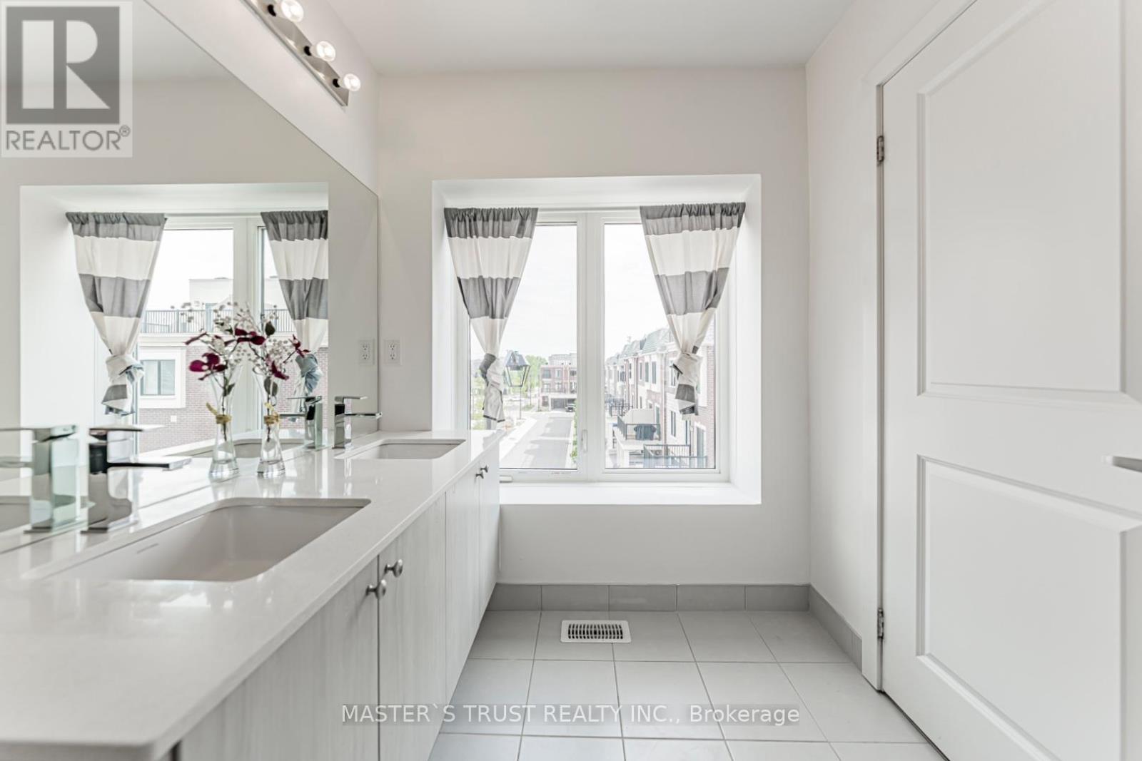 110 Covington Crescent, Whitchurch-Stouffville, Ontario  L4A 4W8 - Photo 26 - N13428956