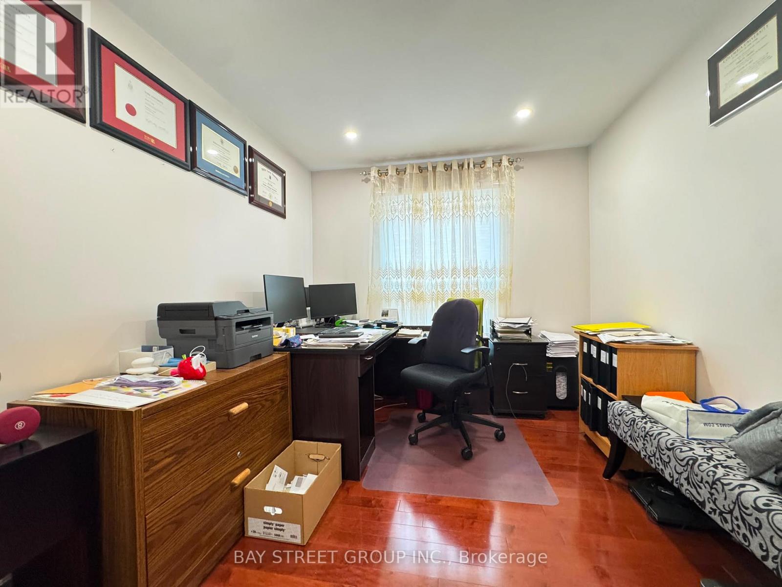 33 Northolt Crescent, Markham, Ontario  L3R 6P6 - Photo 24 - N13429072