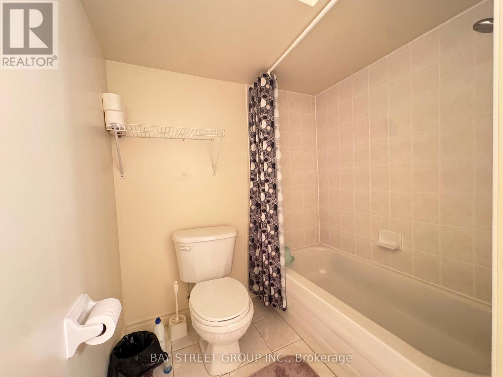 33 Northolt Crescent, Markham, Ontario  L3R 6P6 - Photo 33 - N13429072