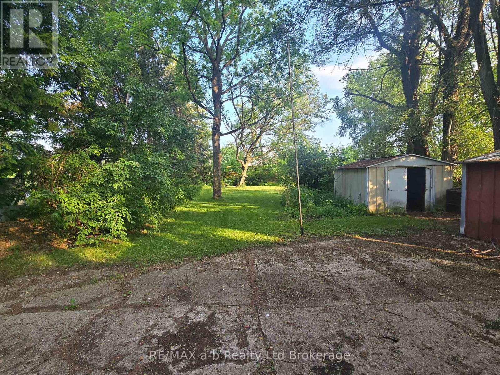 1 First Street, Norfolk, Ontario  N4B 2W6 - Photo 7 - X12995386
