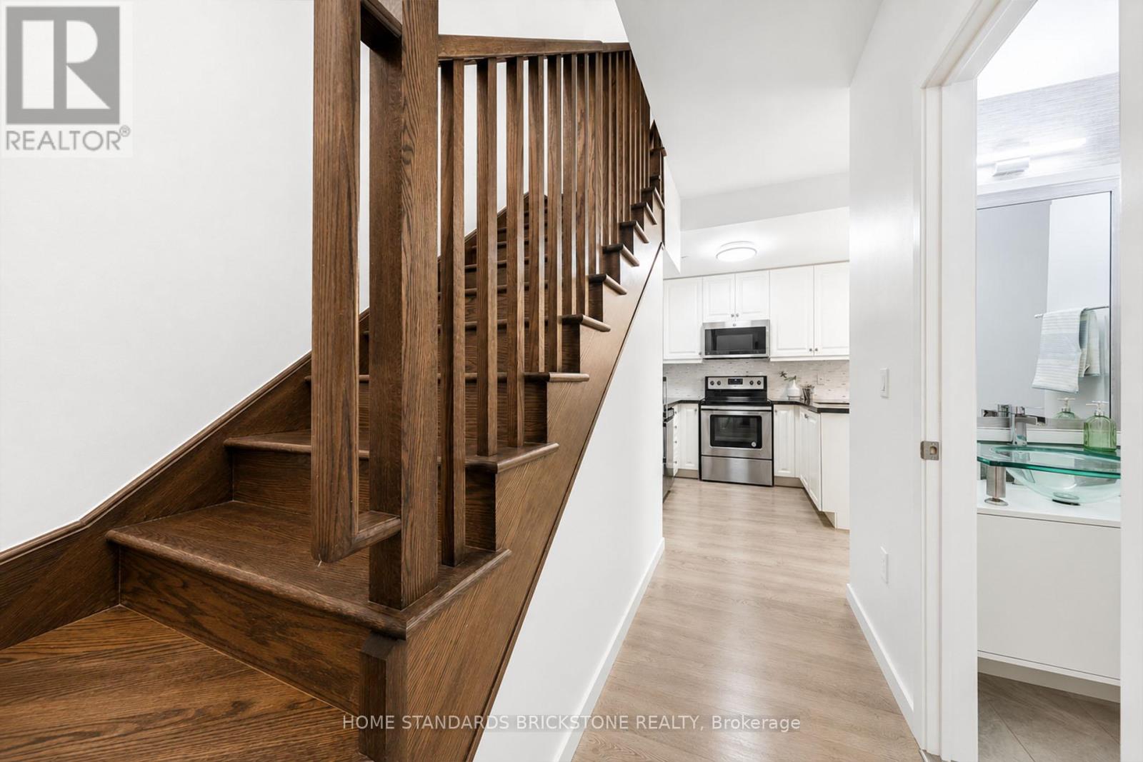 31 - 200 Alex Gardner Circle, Aurora, Ontario  L4G 3G5 - Photo 13 - N13428010