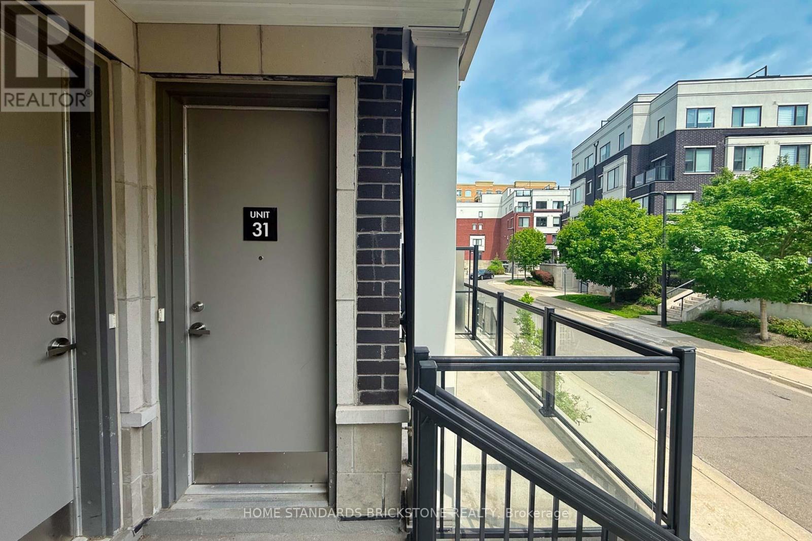31 - 200 Alex Gardner Circle, Aurora, Ontario  L4G 3G5 - Photo 2 - N13428010