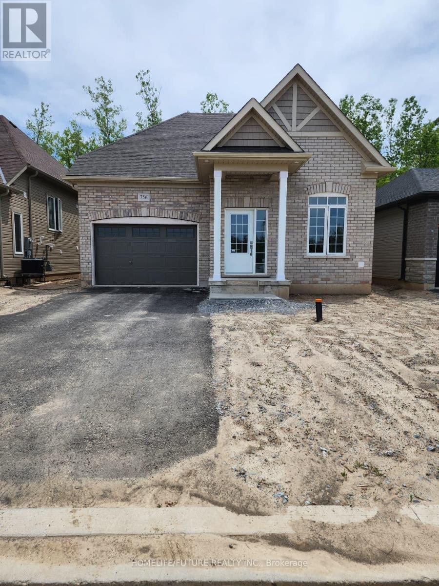 UPPER LEVEL - 756 BURWELL STREET, Fort Erie (Lakeshore)