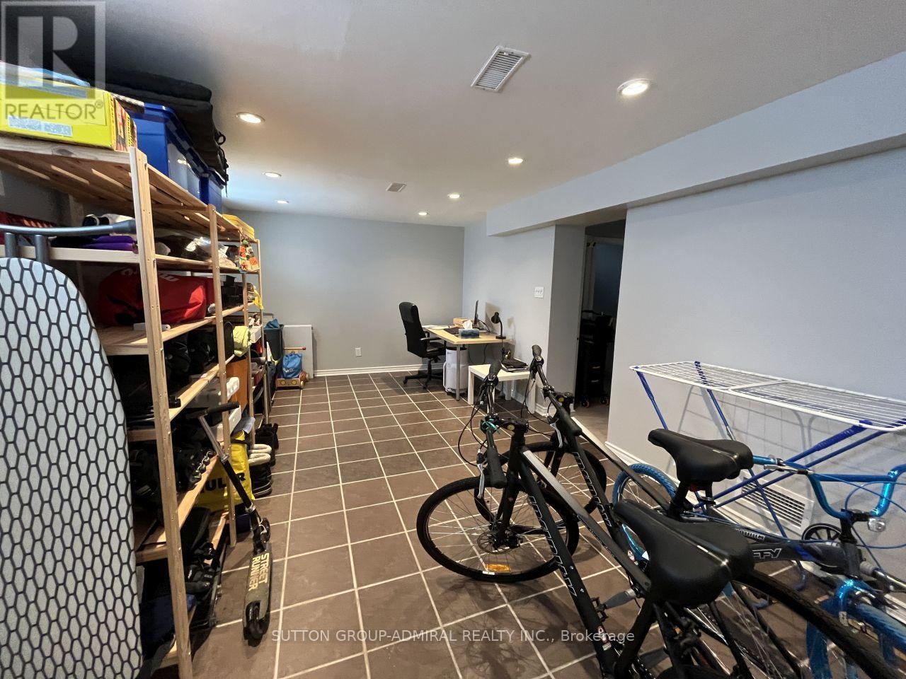 81 Searle Avenue, Toronto, Ontario  M3H 4A6 - Photo 32 - C13427844