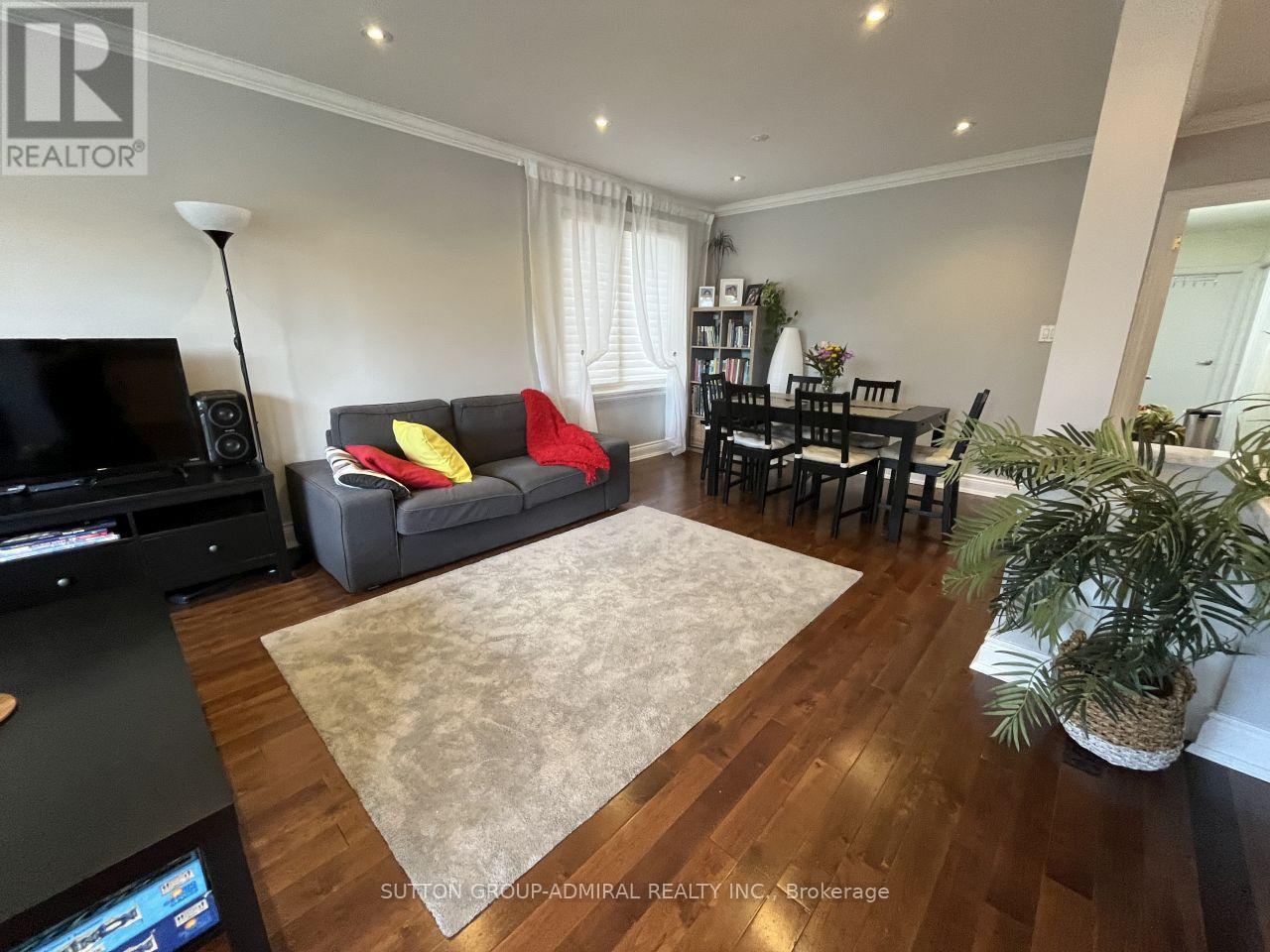 81 Searle Avenue, Toronto, Ontario  M3H 4A6 - Photo 9 - C13427844