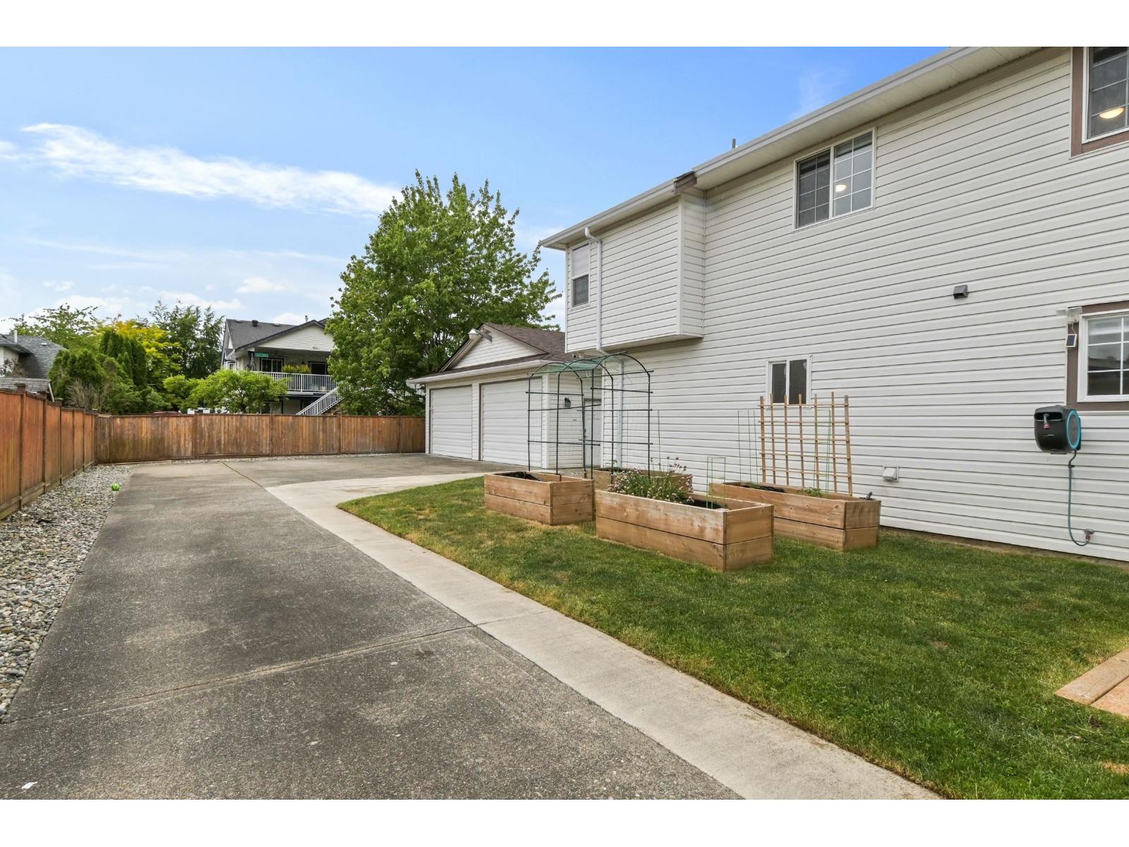 5047 215 Street, Langley, British Columbia  V3A 5B9 - Photo 38 - R3133773