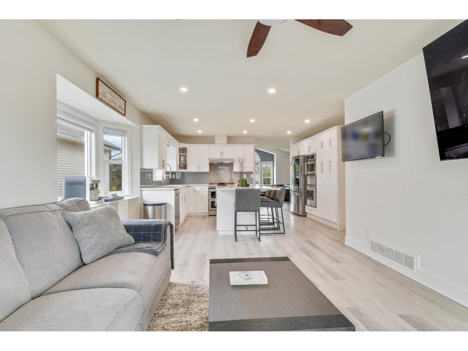 5047 215 Street, Langley, British Columbia  V3A 5B9 - Photo 9 - R3133773