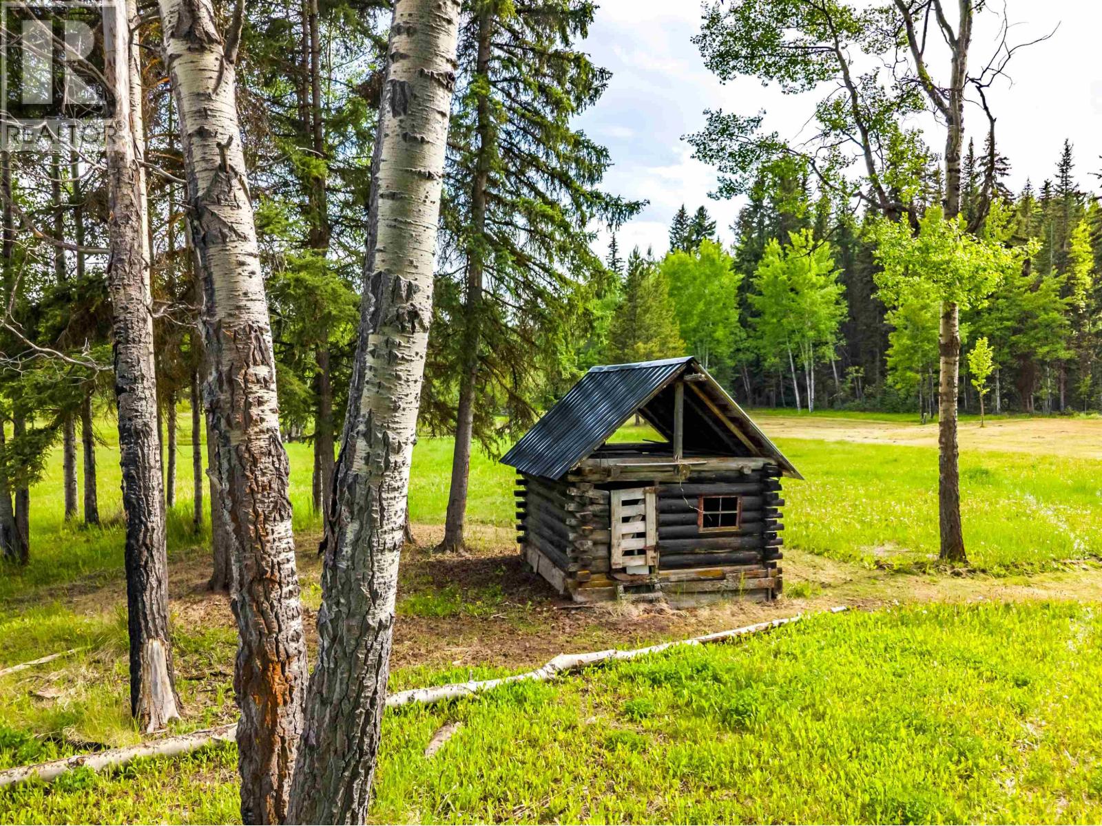 6210 Lone Butte Horse Lake Road, Lone Butte, British Columbia  V0K 1X3 - Photo 2 - R3134851