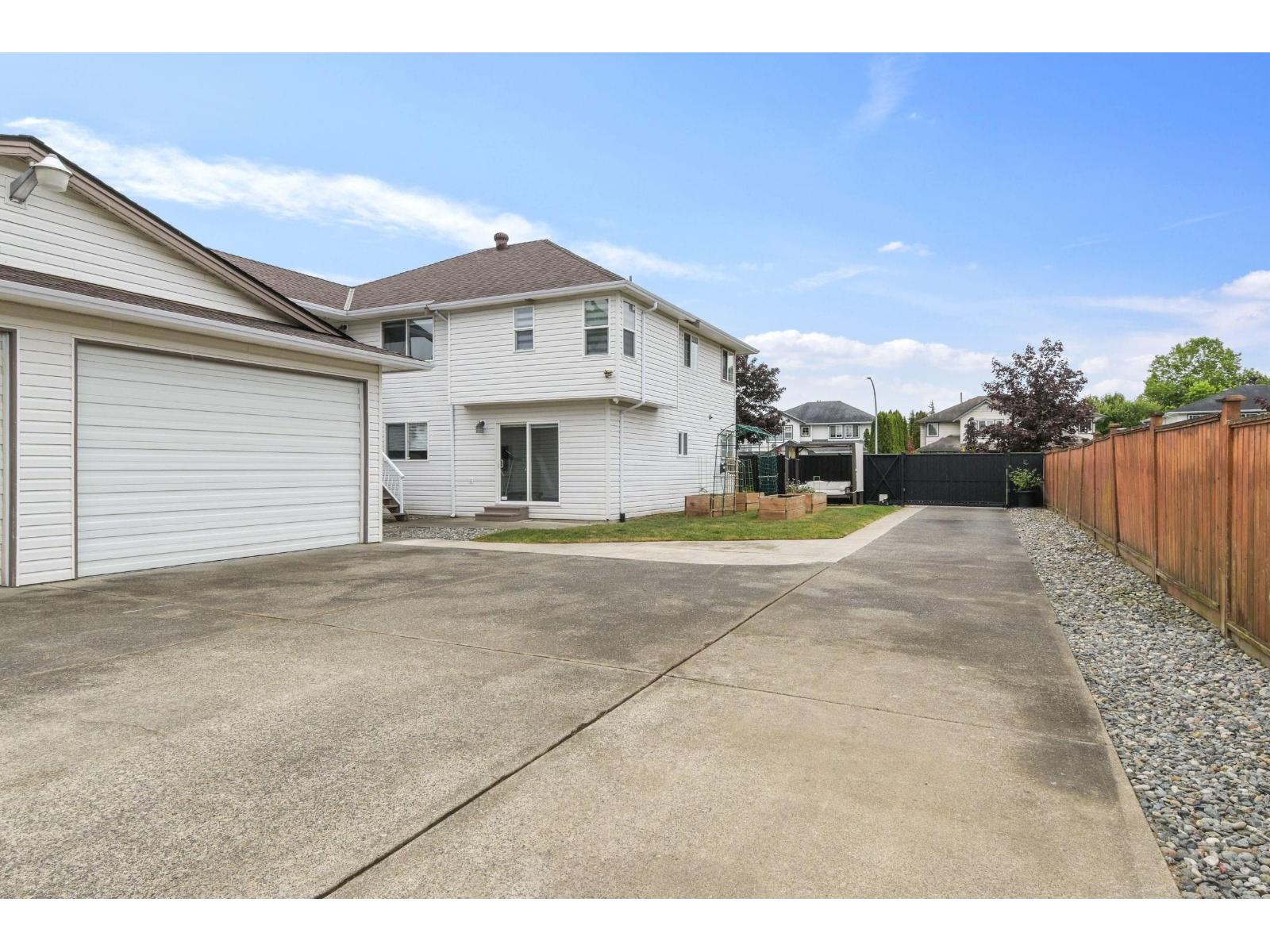 5047 215 Street, Langley, British Columbia  V3A 5B9 - Photo 36 - R3133773