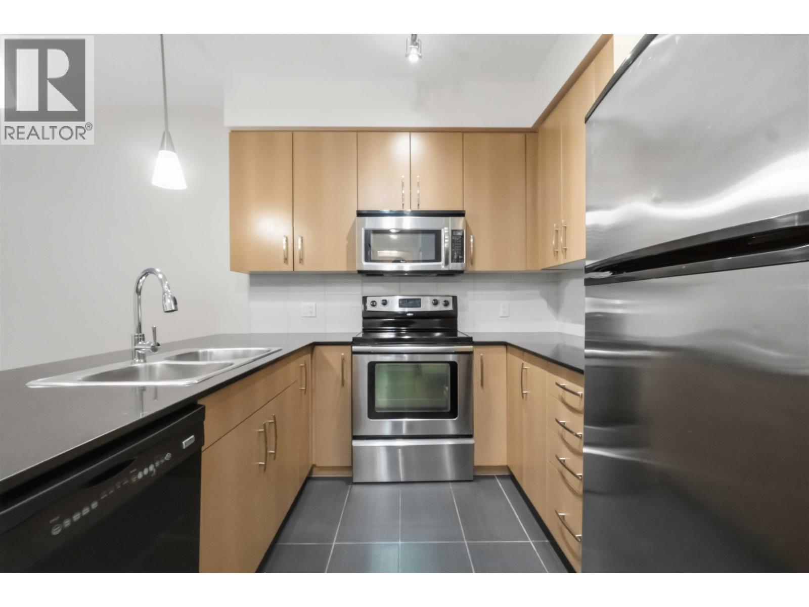 109 22290 North Avenue, Maple Ridge, British Columbia  V2X 8Z8 - Photo 16 - R3134706