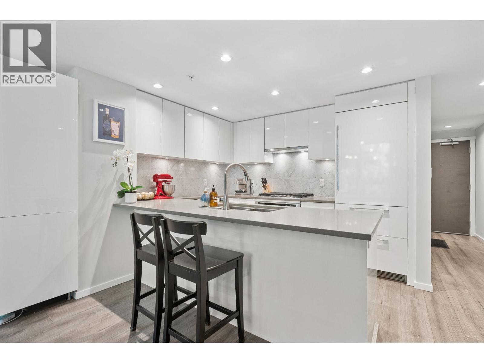 101 5883 Barker Avenue, Burnaby, British Columbia  V5H 0G4 - Photo 5 - R3134731