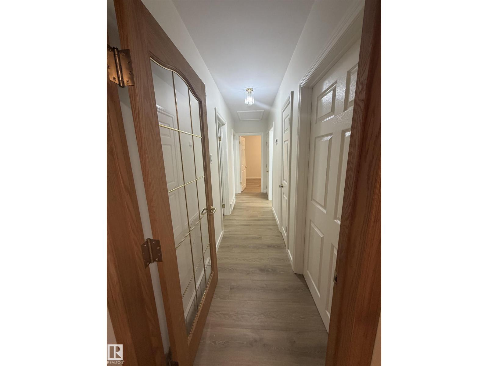 9640 74 Av NW, Edmonton, Alberta  T6E 1E6 - Photo 7 - E4492890