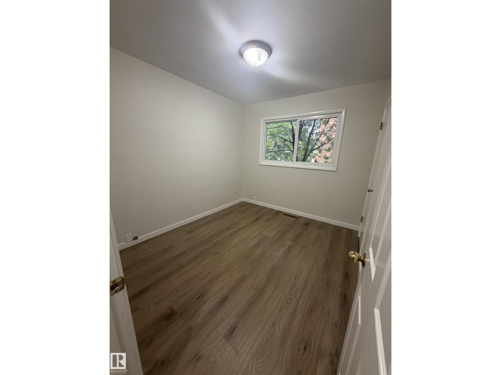 9640 74 Av NW, Edmonton, Alberta  T6E 1E6 - Photo 8 - E4492890