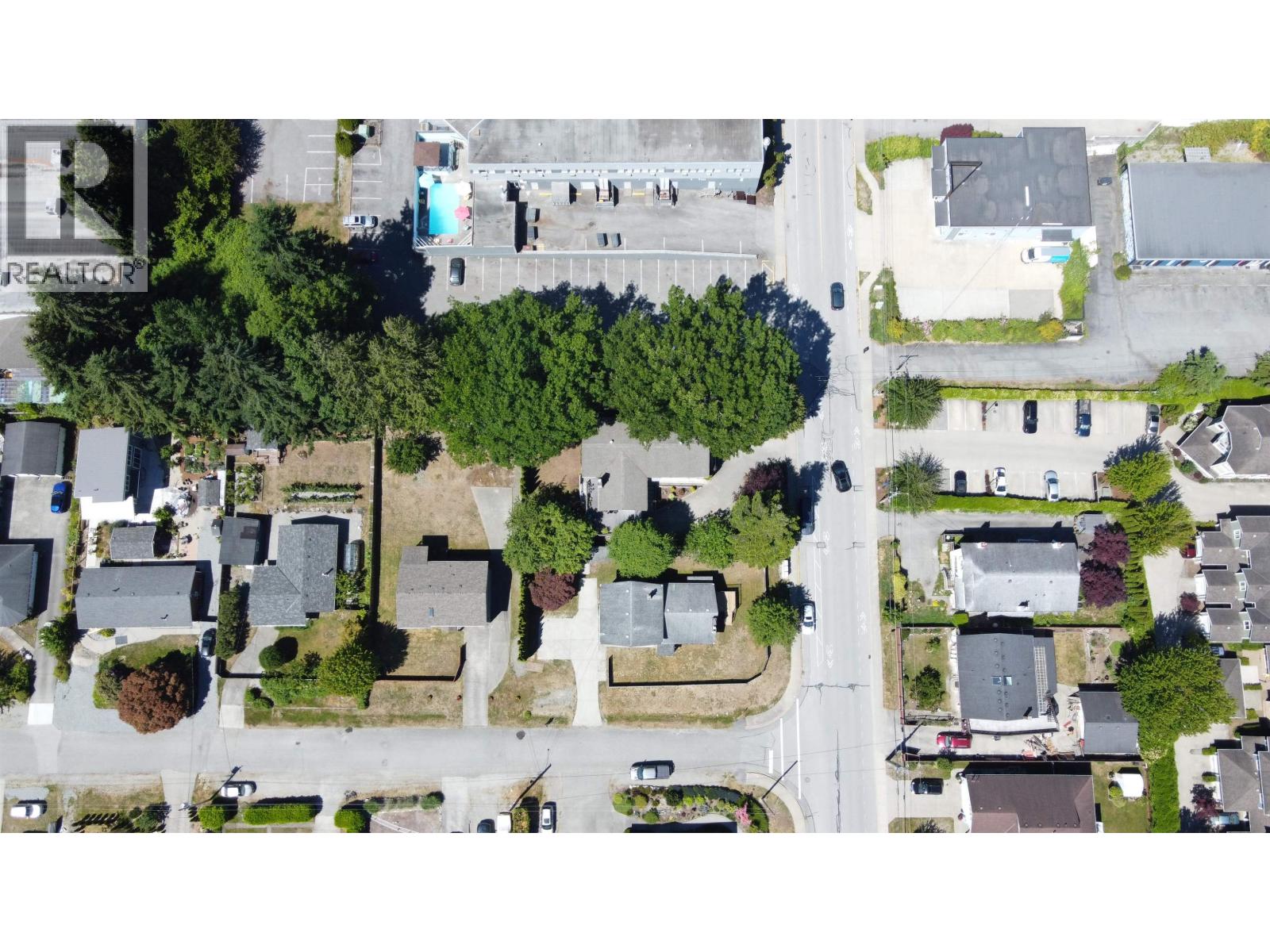 896 Davis Road, Gibsons, British Columbia  V0N 1V8 - Photo 4 - R3134756