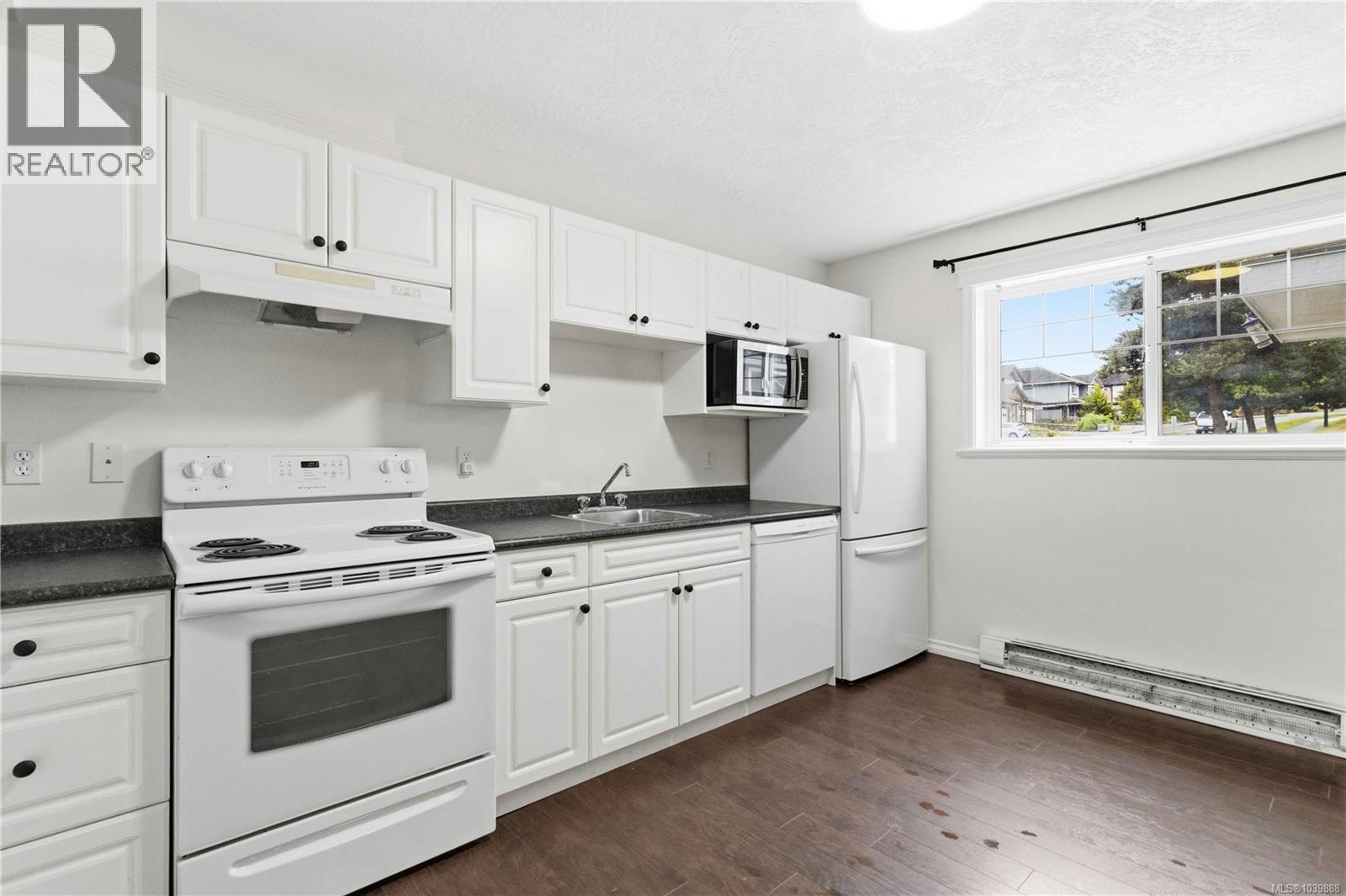 746 Bear Mountain Pkwy, Langford, British Columbia  V9B 6V1 - Photo 35 - 1039888