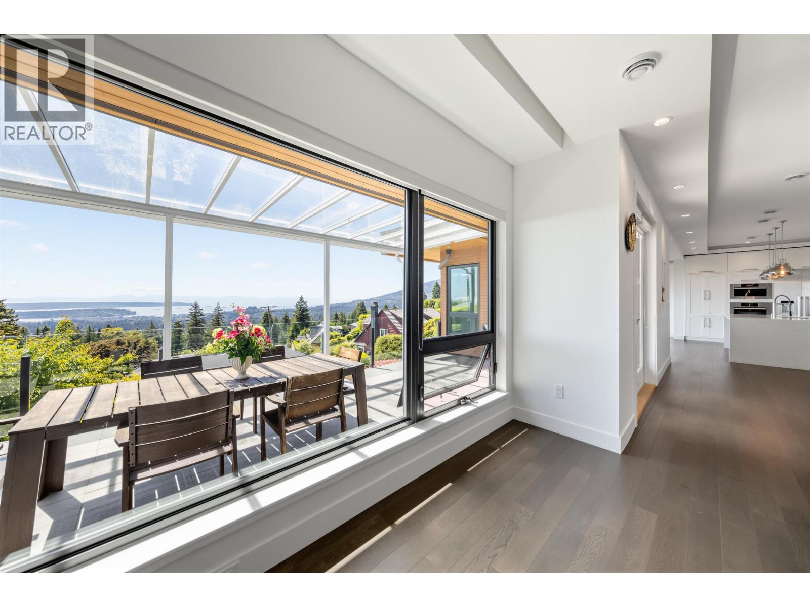 383 Newdale Court, North Vancouver, British Columbia  V7N 3H3 - Photo 19 - R3121546