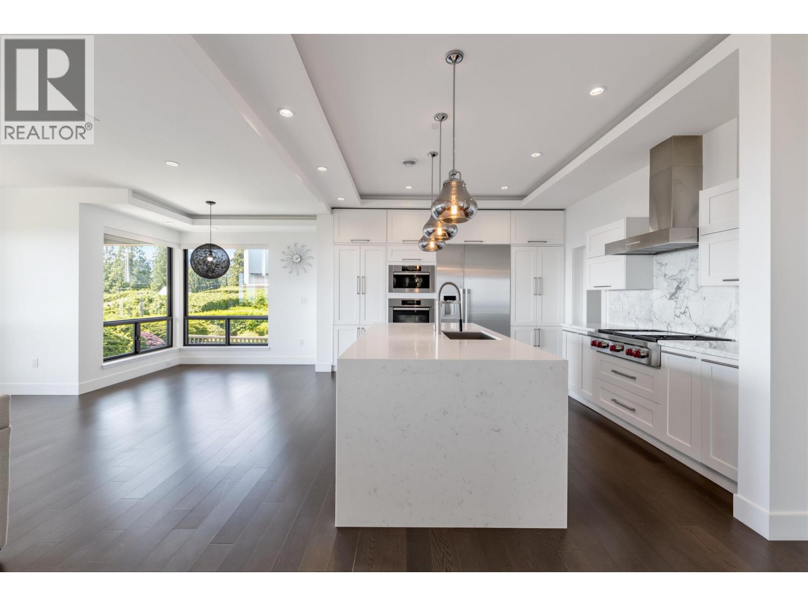 383 Newdale Court, North Vancouver, British Columbia  V7N 3H3 - Photo 11 - R3121546