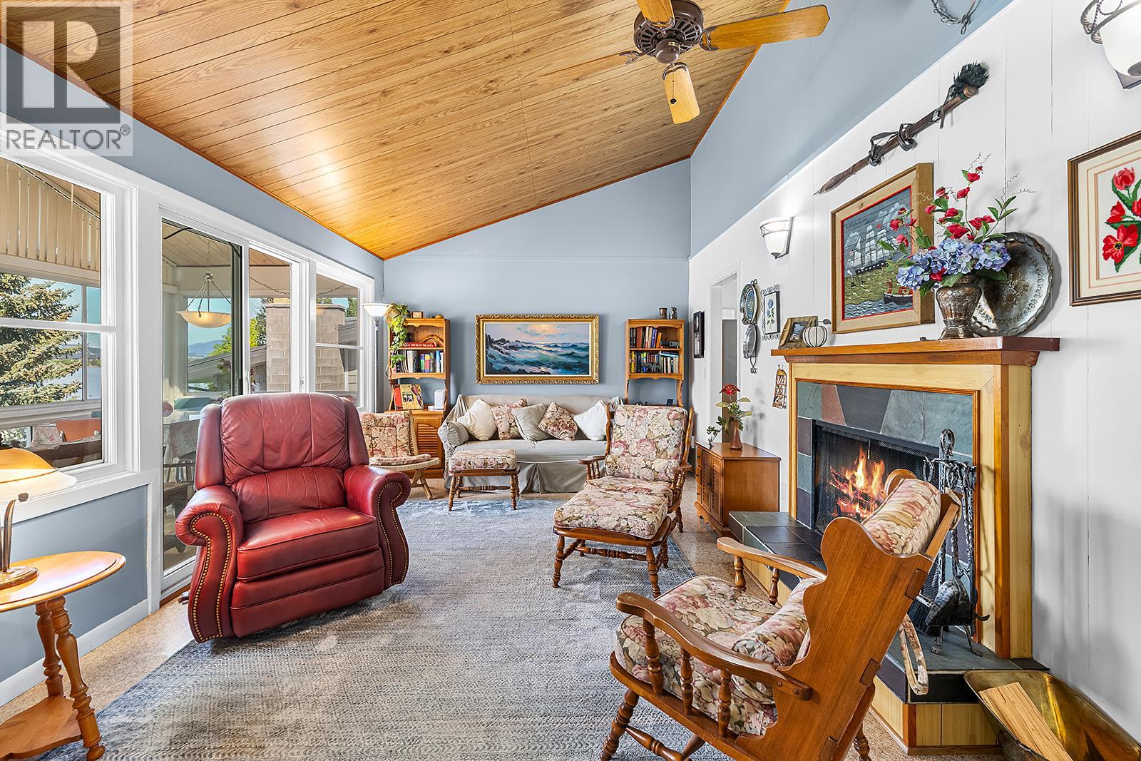 695 Lakeview Road, Invermere, British Columbia  V0A 1K3 - Photo 19 - 10388317
