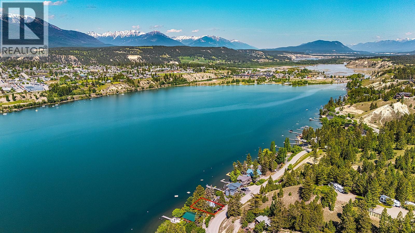 695 Lakeview Road, Invermere, British Columbia  V0A 1K3 - Photo 52 - 10388317