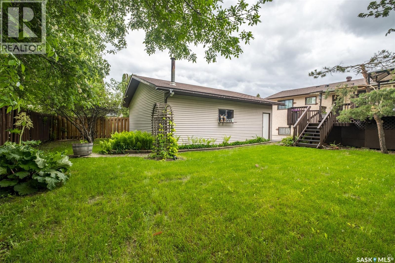 2834 Dunn Drive, Prince Albert, Saskatchewan  S6V 6K7 - Photo 36 - SK039021