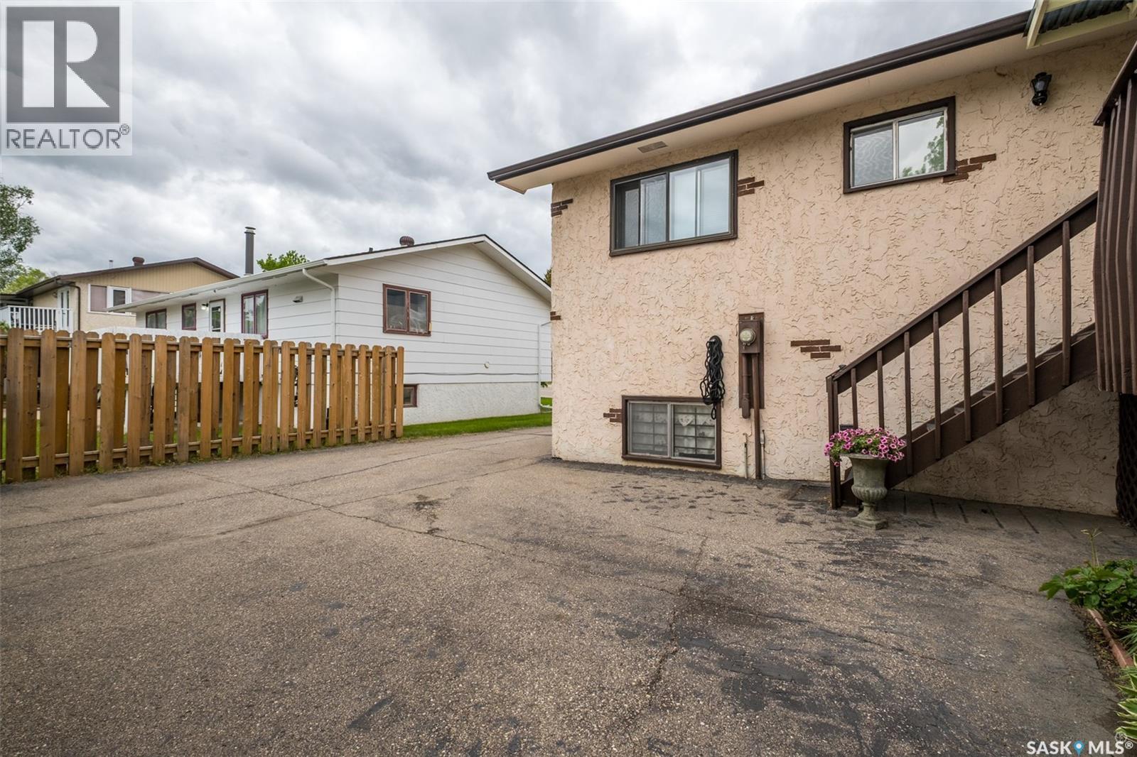 2834 Dunn Drive, Prince Albert, Saskatchewan  S6V 6K7 - Photo 38 - SK039021