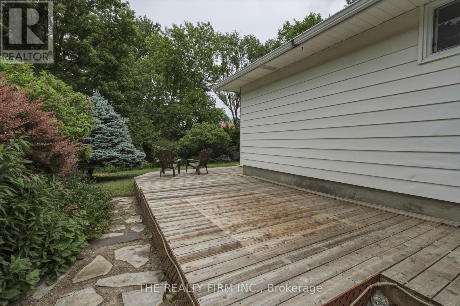 23 Brunswick Avenue, London North, Ontario  N6G 3K4 - Photo 37 - X13429182