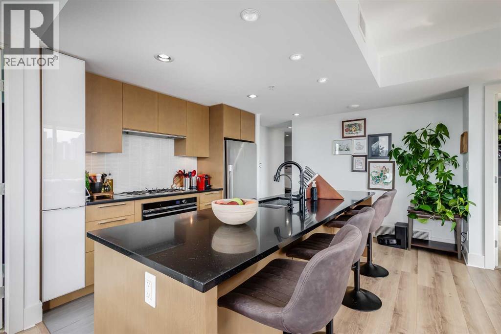 806, 1111 10 Street SW, Calgary, Alberta  T2R 1E3 - Photo 2 - A2315127